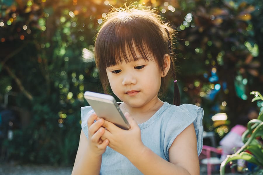 stimulasi anak terlambat bicara